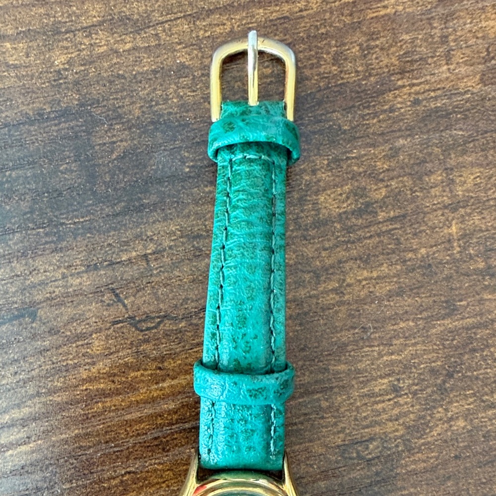 Vintage Disney Tinkerbell Watch - Picture 4 of 12